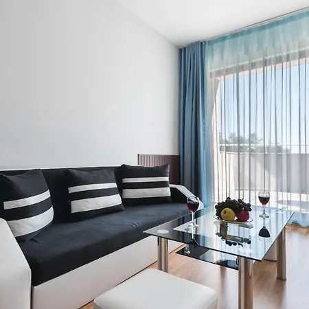 1-st Line Izvora Sea View On 3* Золоті Піски