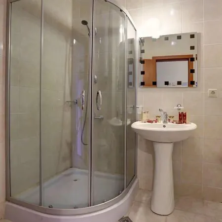 Izvora Front Ξενοδοχείο με διαμερίσματα