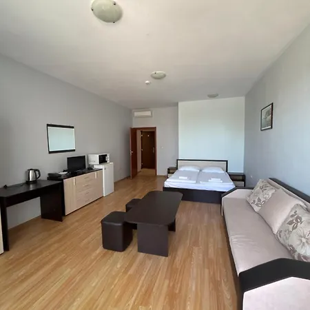 Aparthotel Izvora Front Golden Sands