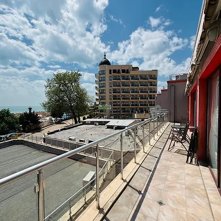 Aparthotel Izvora Front