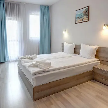 Izvora Front Golden Sands