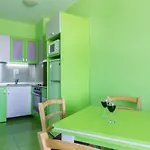 Izvora Front 3* ゴールデンサンド