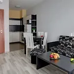 Izvora Front 3* ゴールデンサンド