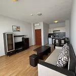 Izvora Front Hotel apartamentowy