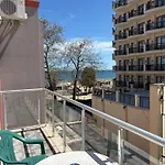 Aparthotel Izvora Front 3*