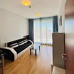 Izvora Front Aparthotel Golden Sands