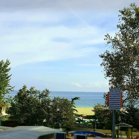 Hotel apartamentowy Izvora Front 3*