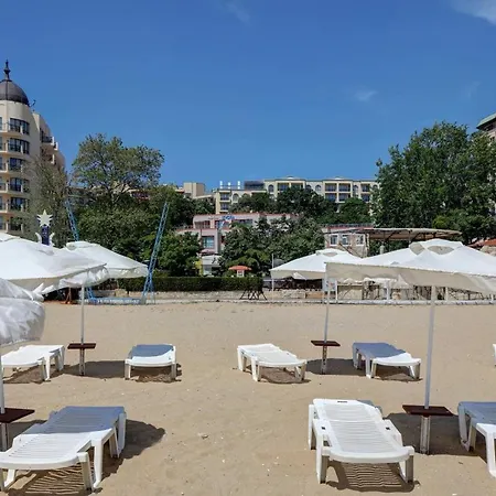 Hotel apartamentowy Izvora Front