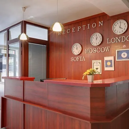 Izvora Front アパートホテル ゴールデンサンド