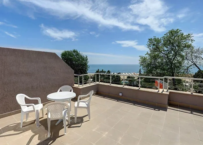 Izvora Front 3* ゴールデンサンド