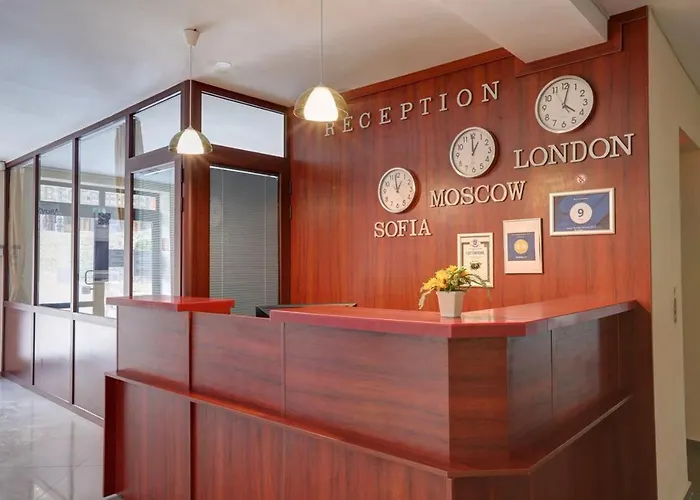 Izvora Front アパートホテル ゴールデンサンド